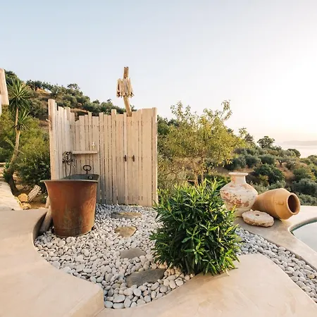 Christine's House * Σκόπελος