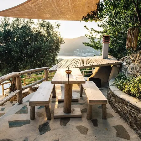 Christine's House Σκόπελος