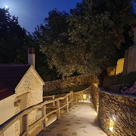 Christine's House Βίλα Σκόπελος