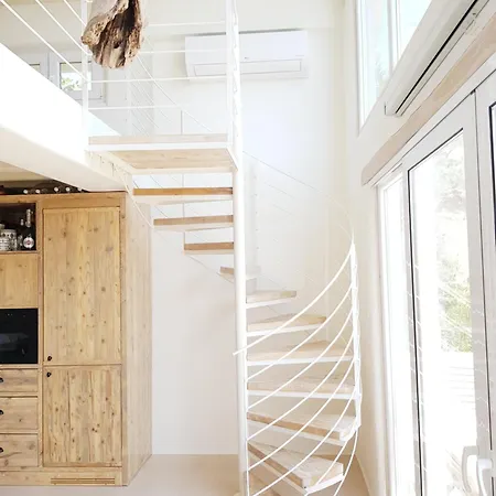 Christine's House * Szkópelosz