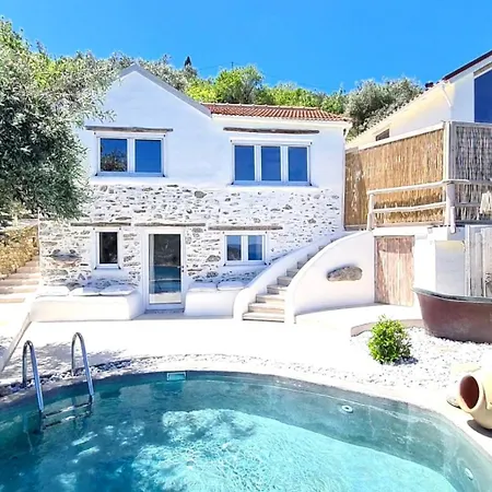 Christine's House Villa Skopelos stad